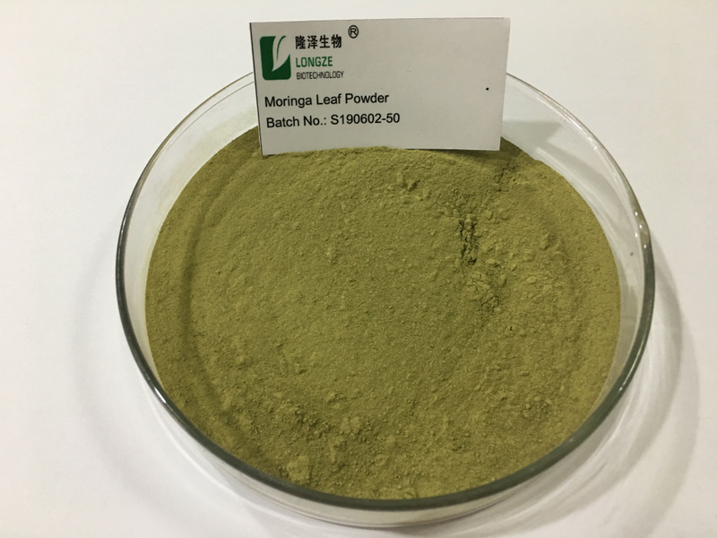 Polvere di foglie di moringa